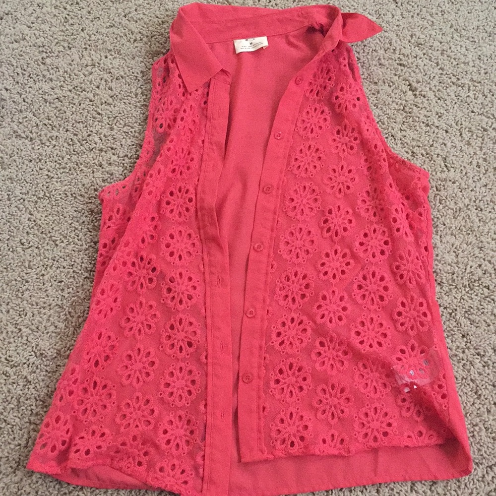 Urban outfitters Sleeveless button up collared top